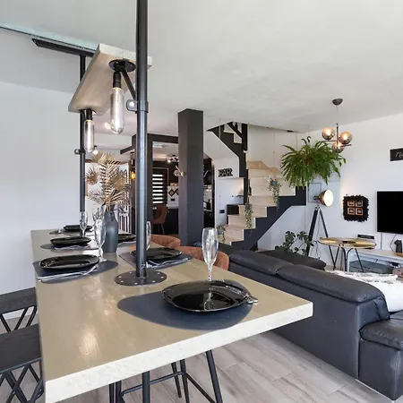 빌라 La Casa Del Volcano Pool *