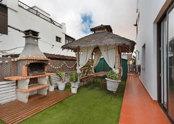 La Casa Del Volcano Pool