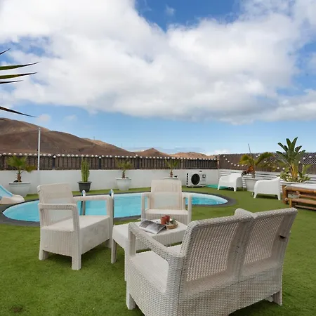 Villa La Casa Del Volcano Pool Corralejo